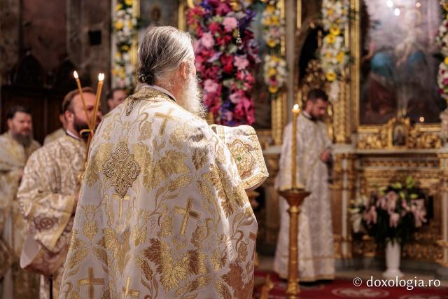 PS Visarion, Episcopul Tulcii, a slujit Sfânta Liturghie la Catedrala Mitropolitană din Iași în cea de-a patra zi de pelerinaj