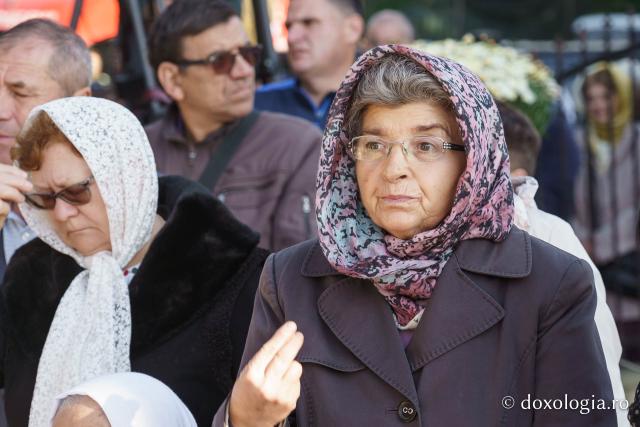 Sfințirea Bisericii „Sfinții Împărați Constantin și Elena” Galata din Iași