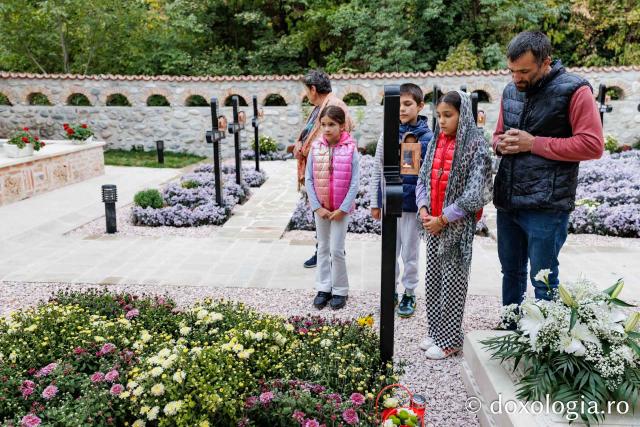 Priveghere la Mănăstirea Tismana în cinstea Sfintei Antonina