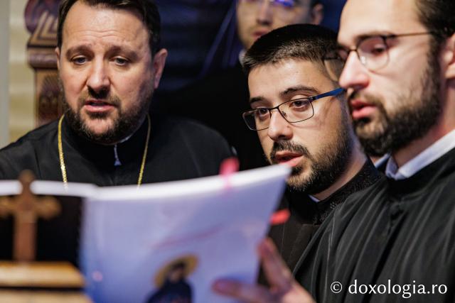 Priveghere la Mănăstirea Tismana în cinstea Sfintei Antonina