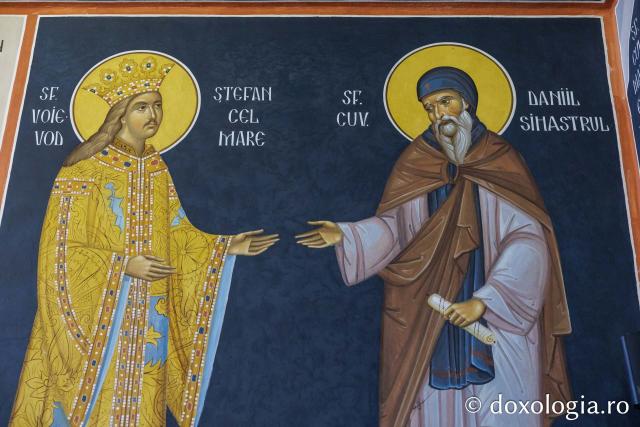 Biserica „Sfinții Împărați Constantin și Elena” – Galata din Iași în așteptarea veșmântului de sfințire