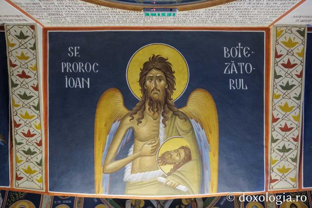 Biserica „Sfinții Împărați Constantin și Elena” – Galata din Iași în așteptarea veșmântului de sfințire