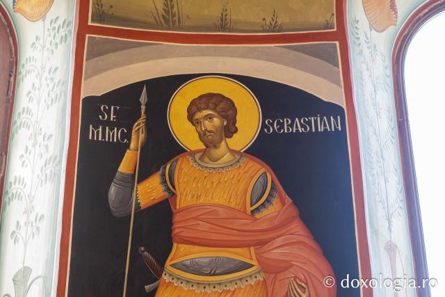 Biserica „Sfinții Împărați Constantin și Elena” – Galata din Iași în așteptarea veșmântului de sfințire