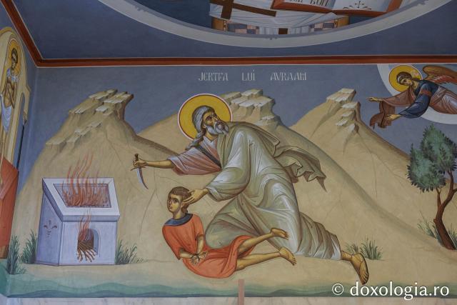 Biserica „Sfinții Împărați Constantin și Elena” – Galata din Iași în așteptarea veșmântului de sfințire