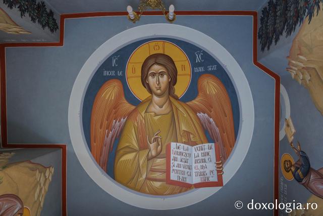 Biserica „Sfinții Împărați Constantin și Elena” – Galata din Iași în așteptarea veșmântului de sfințire