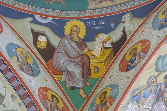 Biserica „Sfinții Împărați Constantin și Elena” – Galata din Iași în așteptarea veșmântului de sfințire