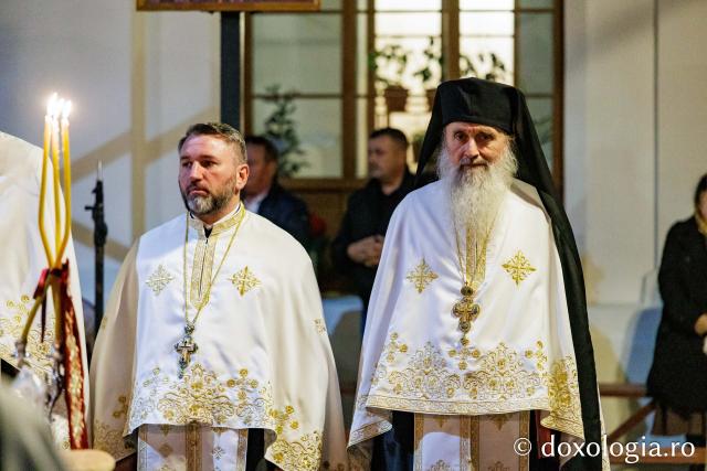 Priveghere la Mănăstirea Tismana în cinstea Sfintei Antonina