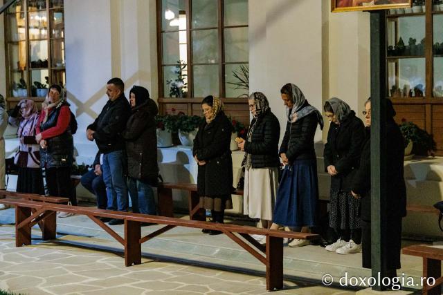 Priveghere la Mănăstirea Tismana în cinstea Sfintei Antonina