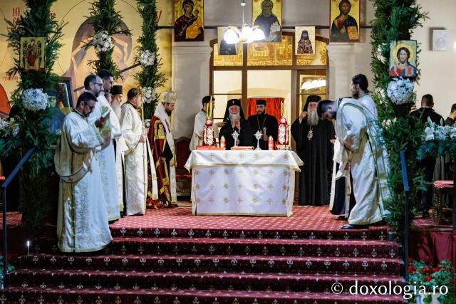 Priveghere la Mănăstirea Tismana în cinstea Sfintei Antonina