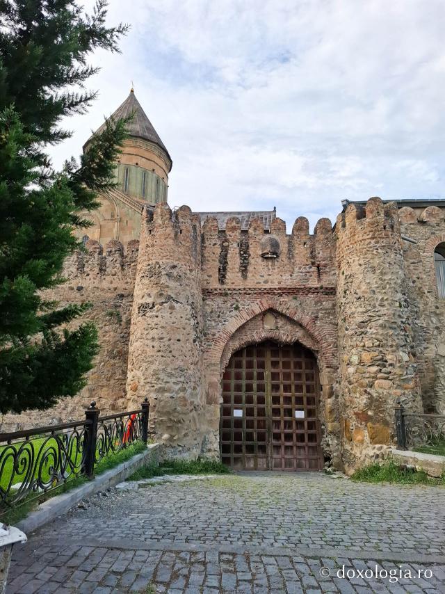 Catedrala Svetitskhoveli – locul unde se păstrează Cămașa Mântuitorului