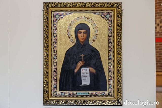 Expoziția „Sacrul la feminin, de la Facerea lumii la «Rugăciunea» lui Brâncuși” la Muzeul Mitropolitan din Iași