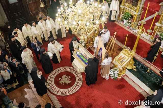 Întâmpinarea cinstitelor moaște ale Sfântului Cuvios Paisie de la Sihăstria