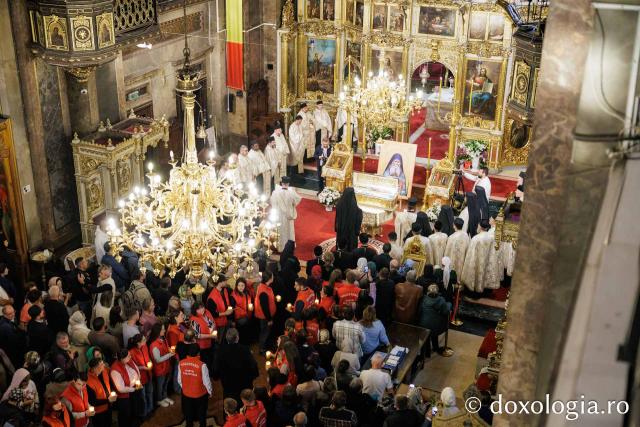 Întâmpinarea cinstitelor moaște ale Sfântului Cuvios Paisie de la Sihăstria