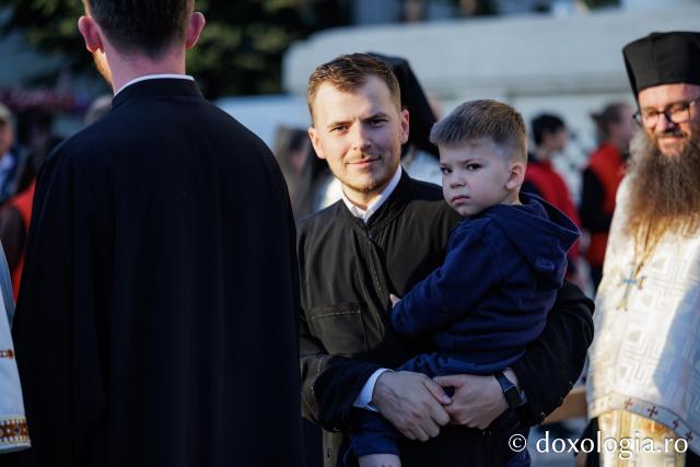 Întâmpinarea cinstitelor moaște ale Sfântului Cuvios Paisie de la Sihăstria