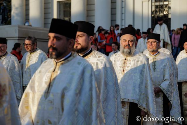 Întâmpinarea cinstitelor moaște ale Sfântului Cuvios Paisie de la Sihăstria
