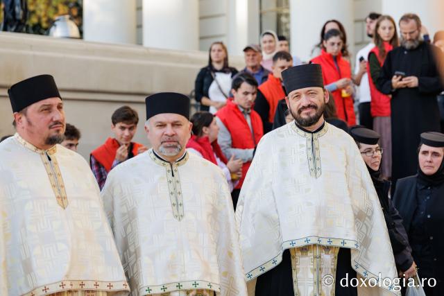 Întâmpinarea cinstitelor moaște ale Sfântului Cuvios Paisie de la Sihăstria