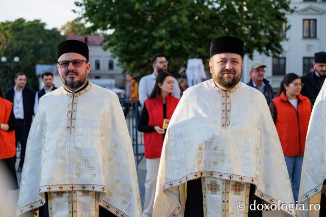 Întâmpinarea cinstitelor moaște ale Sfântului Cuvios Paisie de la Sihăstria