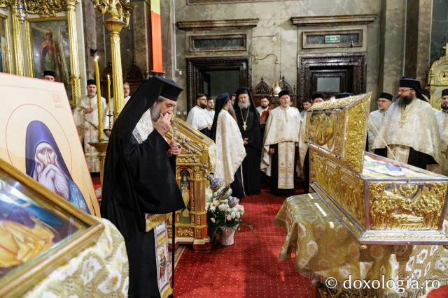 Întâmpinarea cinstitelor moaște ale Sfântului Cuvios Paisie de la Sihăstria