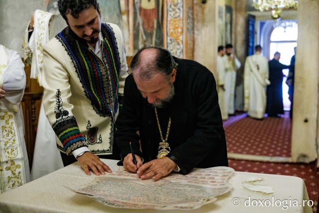 Sfânta Liturghie de la Proclamarea Canonizării Sfintei Cuvioase Antonina de la Tismana