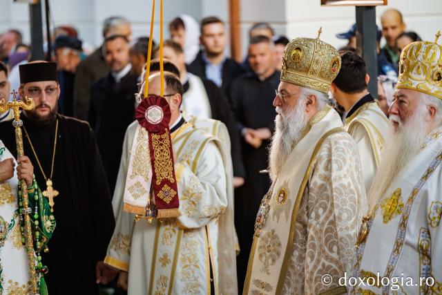 Sfânta Liturghie de la Proclamarea Canonizării Sfintei Cuvioase Antonina de la Tismana