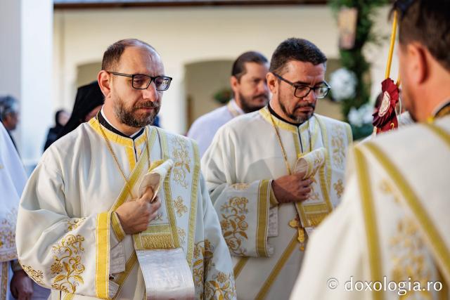 Sfânta Liturghie de la Proclamarea Canonizării Sfintei Cuvioase Antonina de la Tismana