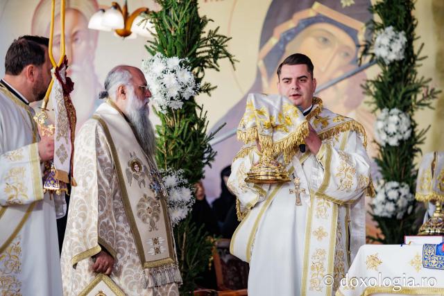 Sfânta Liturghie de la Proclamarea Canonizării Sfintei Cuvioase Antonina de la Tismana