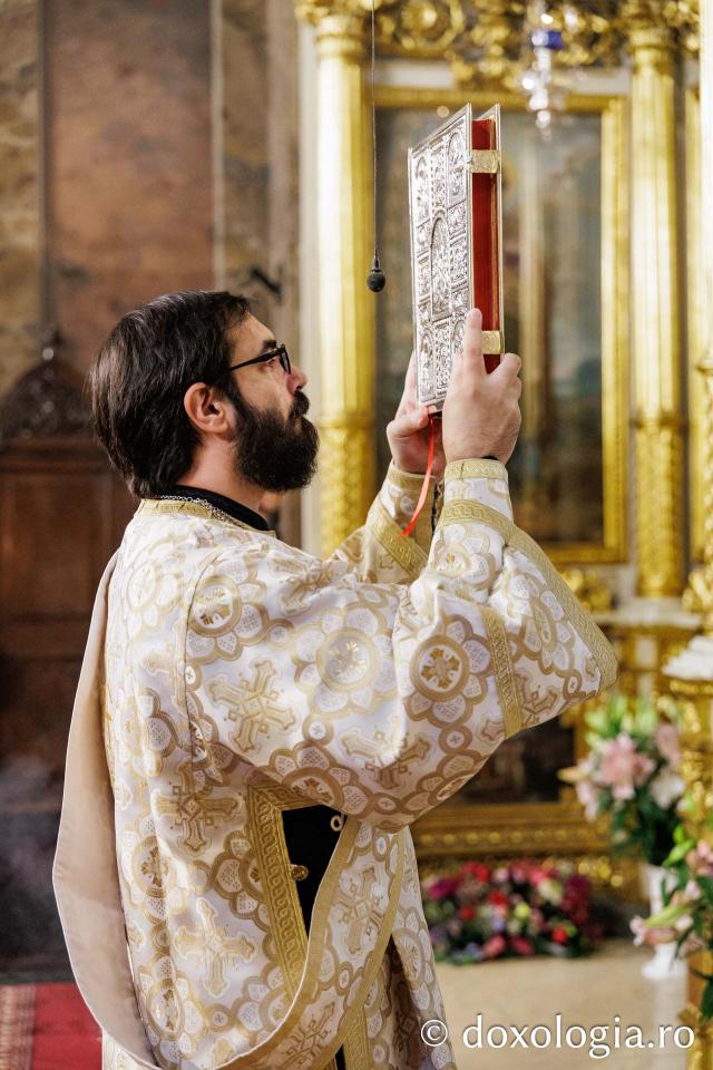 Liturghie în a doua zi de pelerinaj la Catedrala Mitropolitană din Iași