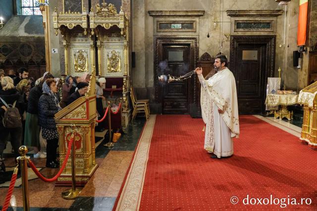 Liturghie în a doua zi de pelerinaj la Catedrala Mitropolitană din Iași