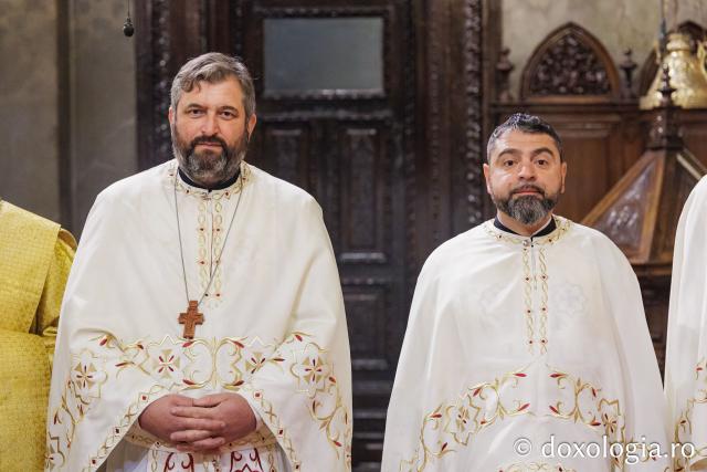 PS Părinte Damaschin Dorneanul a slujit la Catedrala Mitropolitană din Iași în ultima zi de hram