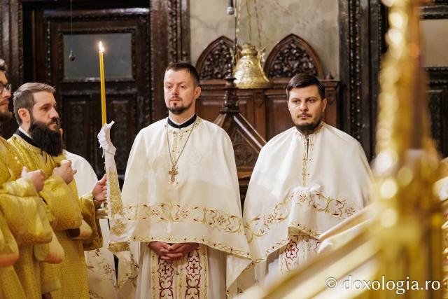 PS Părinte Damaschin Dorneanul a slujit la Catedrala Mitropolitană din Iași în ultima zi de hram