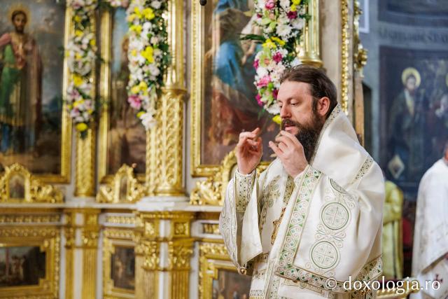 PS Părinte Damaschin Dorneanul a slujit la Catedrala Mitropolitană din Iași în ultima zi de hram