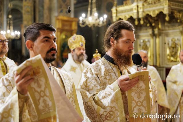 PS Nichifor Botoșăneanul a slujit la Catedrala Mitropolitană din Iași