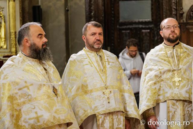 PS Nichifor Botoșăneanul a slujit la Catedrala Mitropolitană din Iași