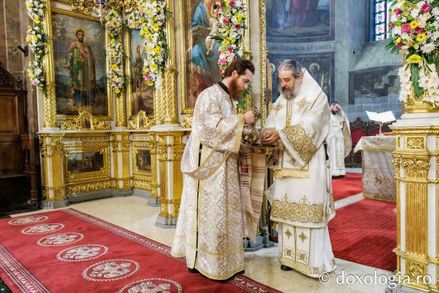 PS Nichifor Botoșăneanul a slujit la Catedrala Mitropolitană din Iași