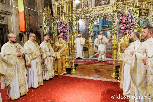 PS Nichifor Botoșăneanul a slujit la Catedrala Mitropolitană din Iași