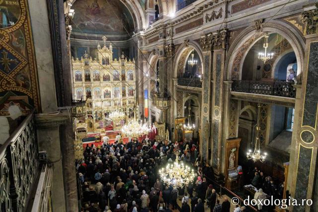 PS Nichifor Botoșăneanul a slujit la Catedrala Mitropolitană din Iași