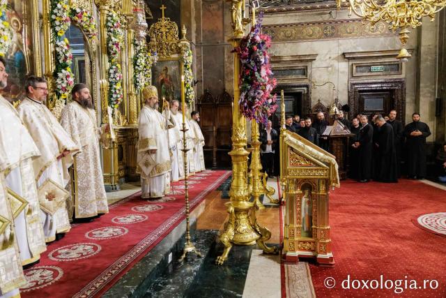 Doi ierarhi au slujit la Catedrala Mitropolitană din Iași în a cincea zi de pelerinaj
