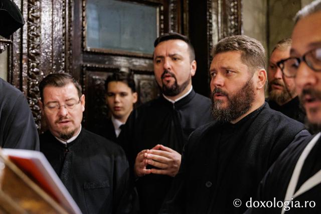 Doi ierarhi au slujit la Catedrala Mitropolitană din Iași în a cincea zi de pelerinaj