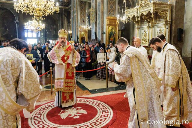 PS Nichifor a slujit Sfânta Liturghie la Catedrala Mitropolitană în a treia zi de pelerinaj