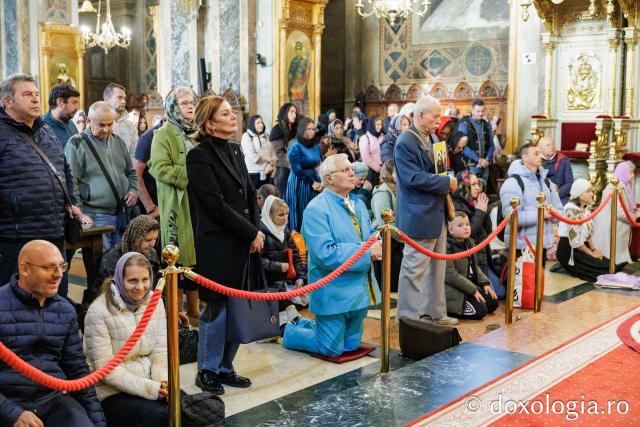 PS Nichifor a slujit Sfânta Liturghie la Catedrala Mitropolitană în a treia zi de pelerinaj