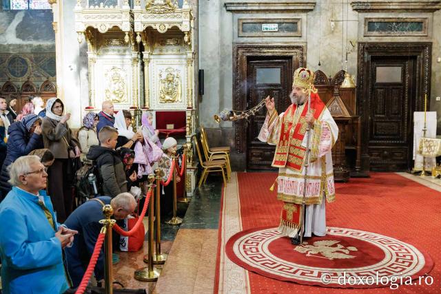 PS Nichifor a slujit Sfânta Liturghie la Catedrala Mitropolitană în a treia zi de pelerinaj