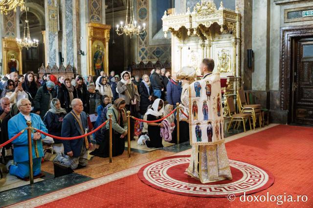 PS Nichifor a slujit Sfânta Liturghie la Catedrala Mitropolitană în a treia zi de pelerinaj