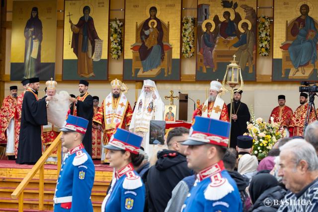 Sfânta Liturghie și Proclamarea Sărbătorii Soborului Sfinților Martiri Militari, la Catedrala Patriarhală