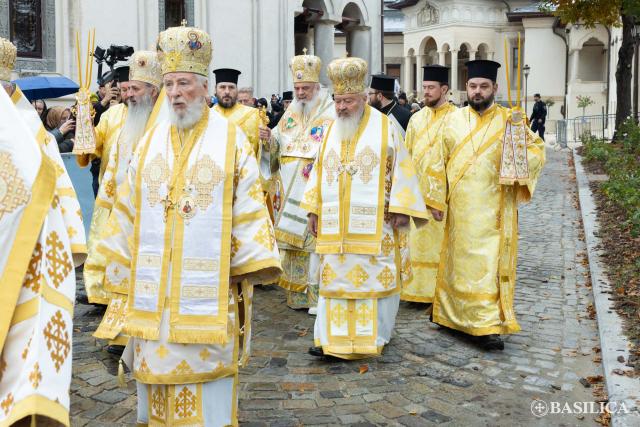 Sfânta Liturghie din ziua de prăznuire a Sfântului Dimitrie cel Nou