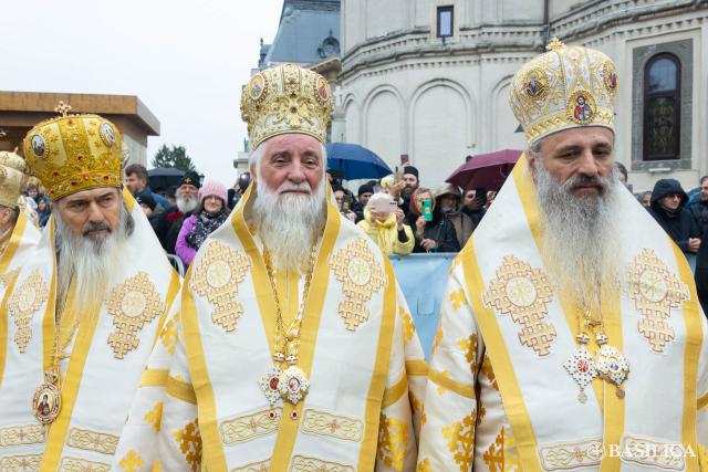 Sfânta Liturghie din ziua de prăznuire a Sfântului Dimitrie cel Nou