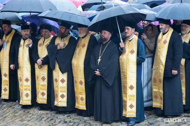 Sfânta Liturghie din ziua de prăznuire a Sfântului Dimitrie cel Nou