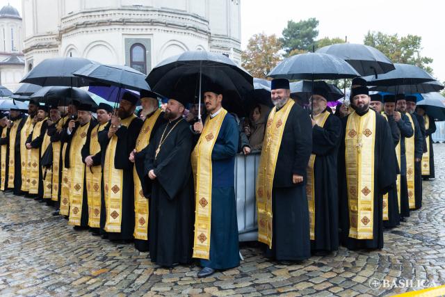 Sfânta Liturghie din ziua de prăznuire a Sfântului Dimitrie cel Nou