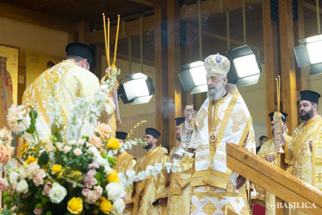 Sfânta Liturghie din ziua de prăznuire a Sfântului Dimitrie cel Nou