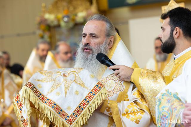 Sfânta Liturghie din ziua de prăznuire a Sfântului Dimitrie cel Nou
