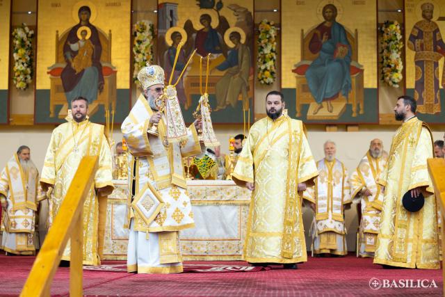 Sfânta Liturghie din ziua de prăznuire a Sfântului Dimitrie cel Nou